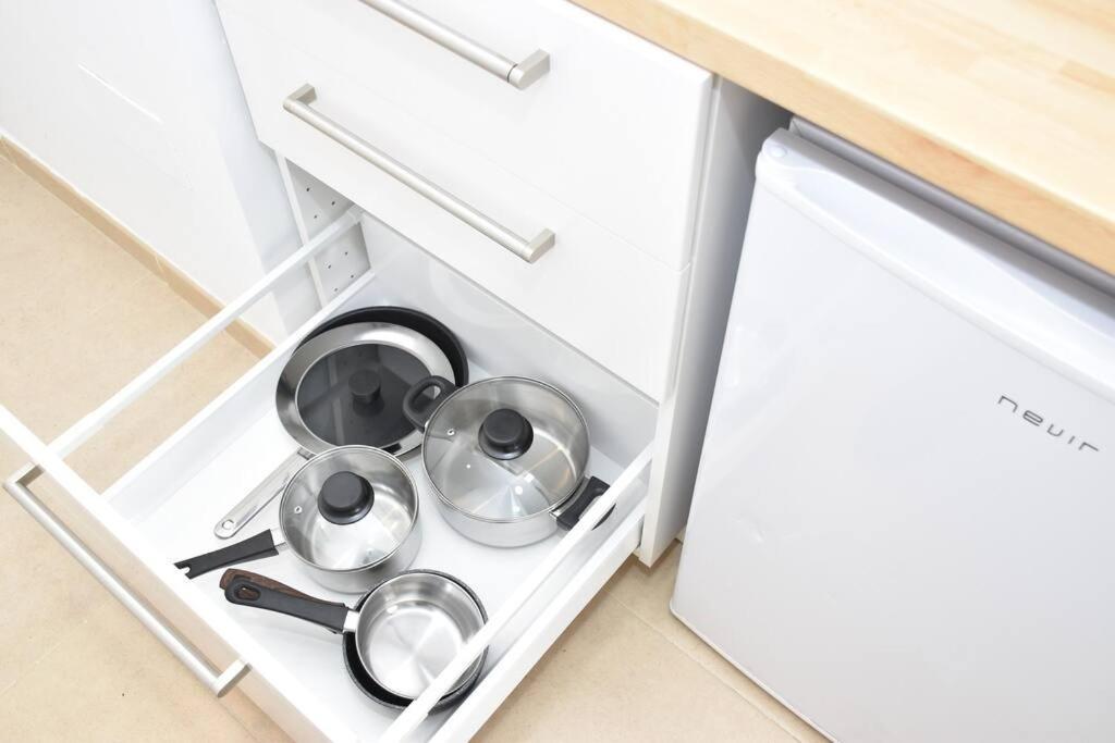 Small Apartament By The Sea Malaga Ngoại thất bức ảnh